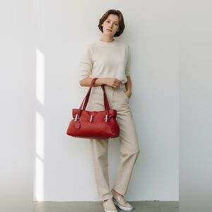 Soplaco Elegant Red Leather Handbag